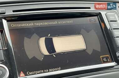 Минивэн Volkswagen Multivan 2013 в 
