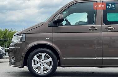 Минивэн Volkswagen Multivan 2013 в 