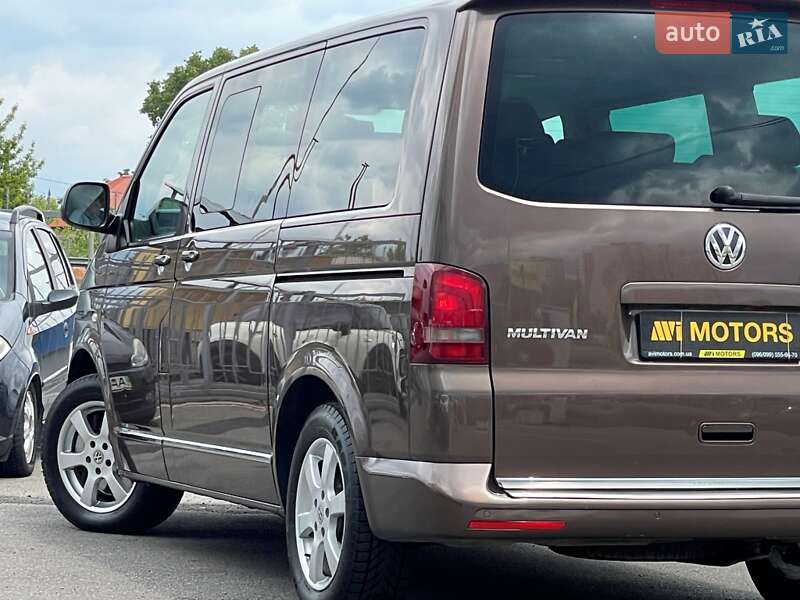 Мінівен Volkswagen Multivan 2013 в Києві