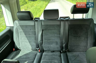 Минивэн Volkswagen Multivan 2019 в 