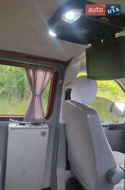 Минивэн Volkswagen Multivan 2007 в 