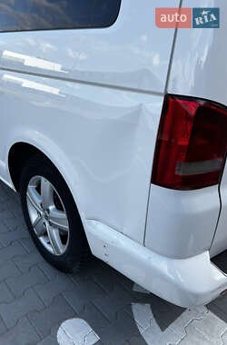 Мінівен Volkswagen Multivan 2010 в 