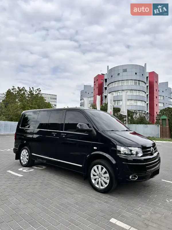 Volkswagen Multivan 2012