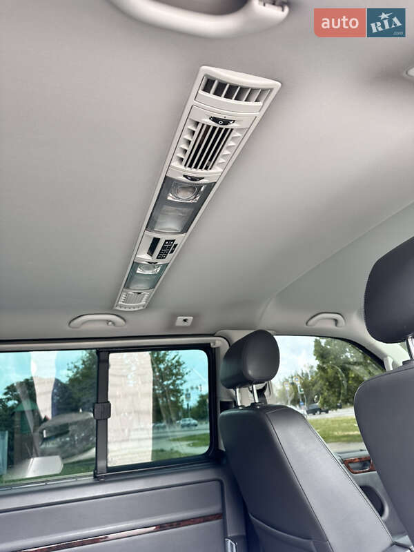Минивэн Volkswagen Multivan 2012 в Харькове