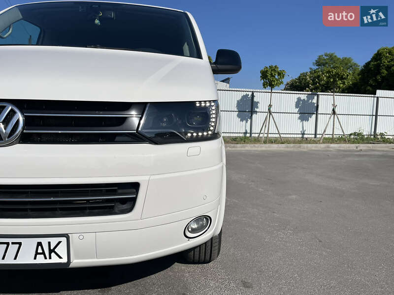 Мінівен Volkswagen Multivan 2013 в Білій Церкві