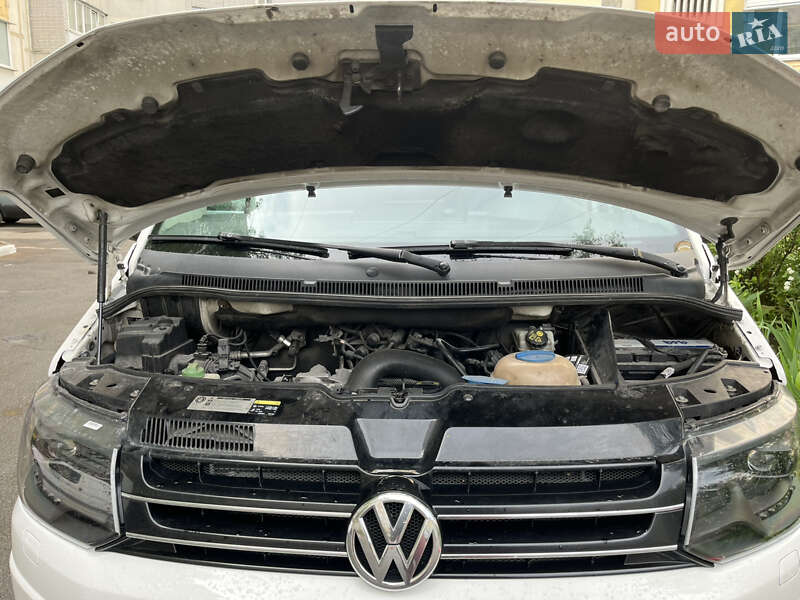Мінівен Volkswagen Multivan 2013 в Білій Церкві