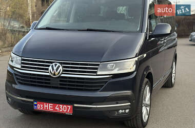 Минивэн Volkswagen Multivan 2020 в 