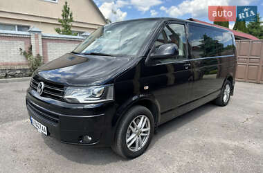 Минивэн Volkswagen Multivan 2015 в 