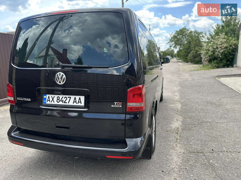 Минивэн Volkswagen Multivan 2015 в Змиеве