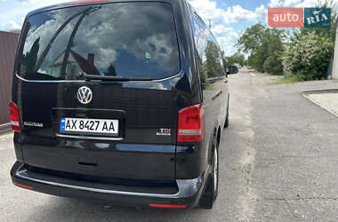 Минивэн Volkswagen Multivan 2015 в 