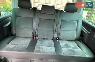 Минивэн Volkswagen Multivan 2015 в 
