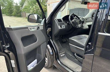 Минивэн Volkswagen Multivan 2015 в 