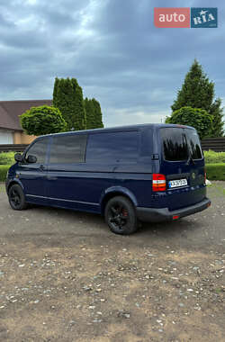 Минивэн Volkswagen Multivan 2005 в 