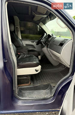 Минивэн Volkswagen Multivan 2005 в 