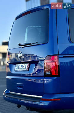 Минивэн Volkswagen Multivan 2020 в 