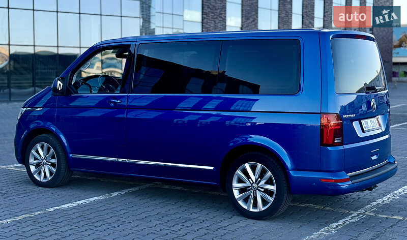 Мінівен Volkswagen Multivan 2020 в Чернівцях