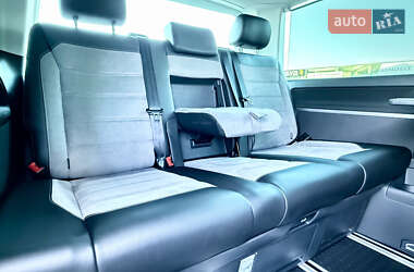 Минивэн Volkswagen Multivan 2020 в 