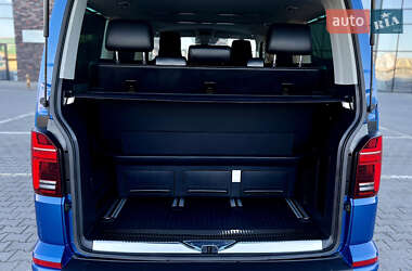 Минивэн Volkswagen Multivan 2020 в 
