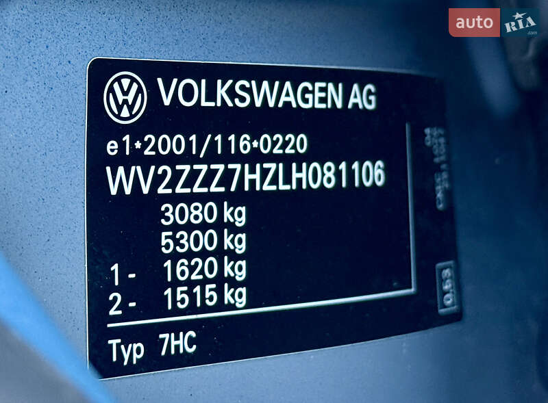 Мінівен Volkswagen Multivan 2020 в Чернівцях