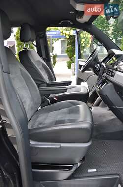 Минивэн Volkswagen Multivan 2015 в 