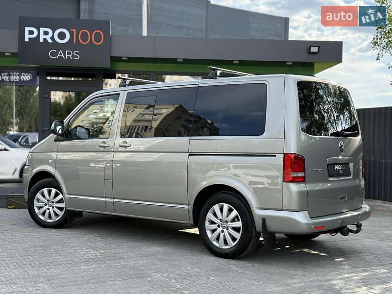 Мінівен Volkswagen Multivan 2011 в Києві