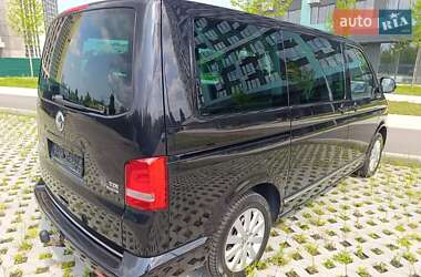 Мінівен Volkswagen Multivan 2012 в 