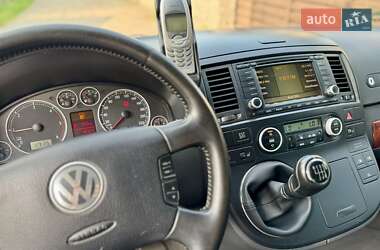 Минивэн Volkswagen Multivan 2009 в 
