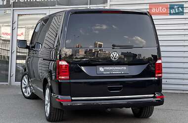 Минивэн Volkswagen Multivan 2016 в 
