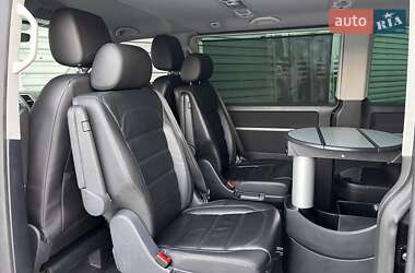Минивэн Volkswagen Multivan 2016 в 