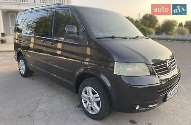 Минивэн Volkswagen Multivan 2006 в 