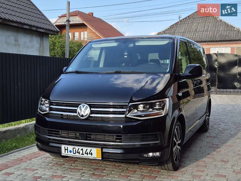 Минивэн Volkswagen Multivan 2017 в Сваляве