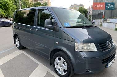 Минивэн Volkswagen Multivan 2008 в 