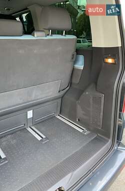 Минивэн Volkswagen Multivan 2008 в 