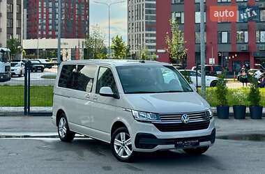 Минивэн Volkswagen Multivan 2020 в 