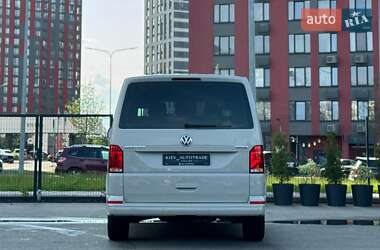 Минивэн Volkswagen Multivan 2020 в 