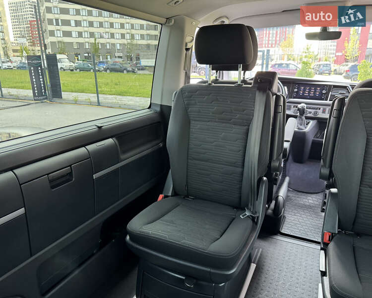 Мінівен Volkswagen Multivan 2020 в Києві