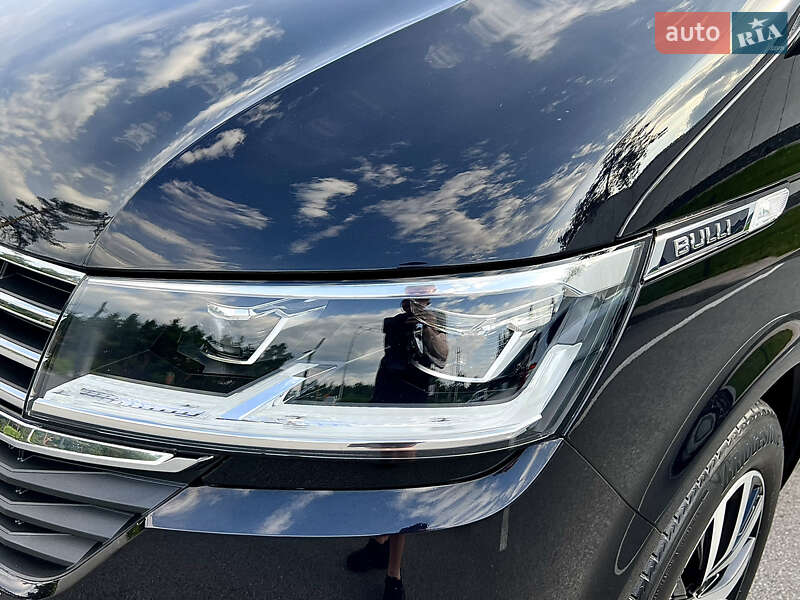 Минивэн Volkswagen Multivan 2020 в Киеве