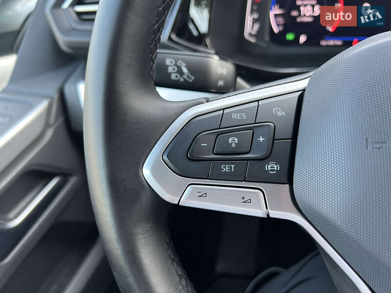 Минивэн Volkswagen Multivan 2020 в Киеве