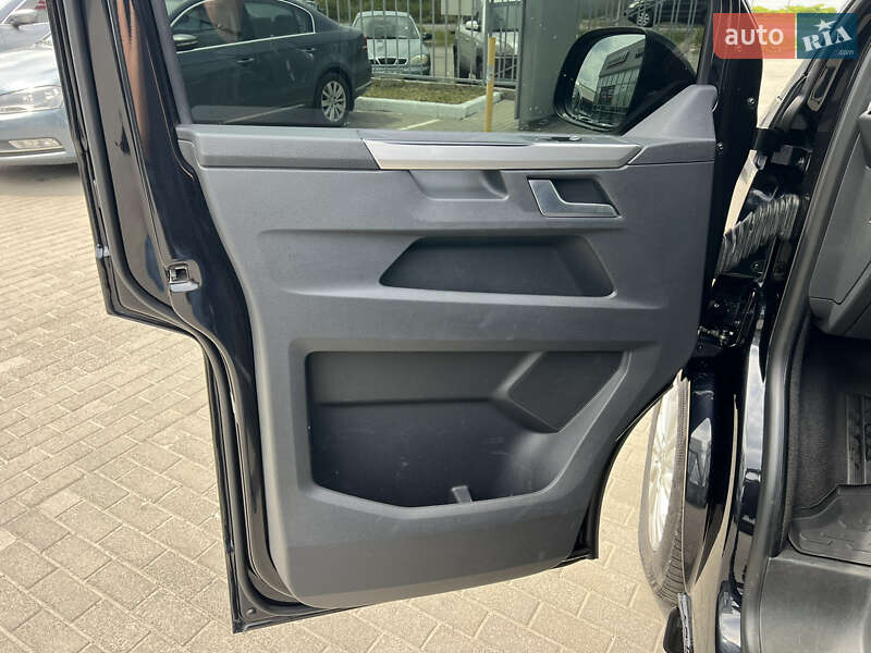 Мінівен Volkswagen Multivan 2021 в Полтаві