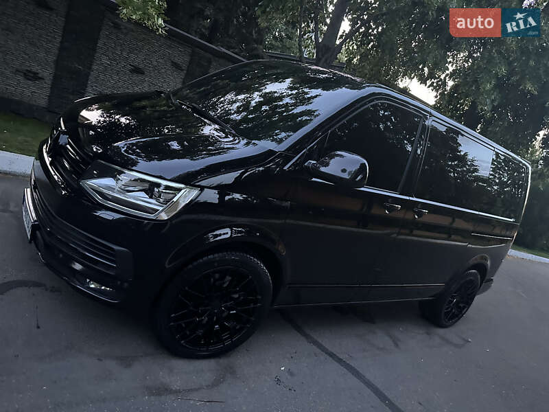 Volkswagen Multivan 2016