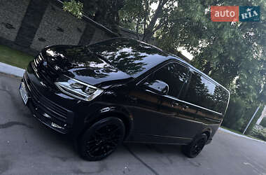 Минивэн Volkswagen Multivan 2016 в 