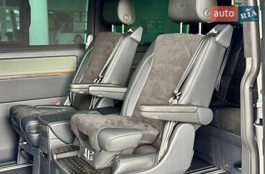 Минивэн Volkswagen Multivan 2024 в 