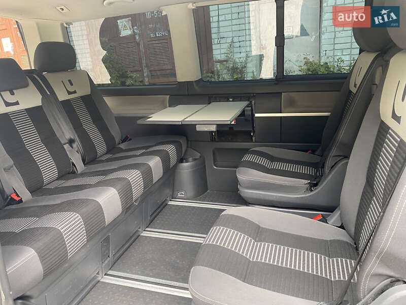 Минивэн Volkswagen Multivan 2006 в Черкассах