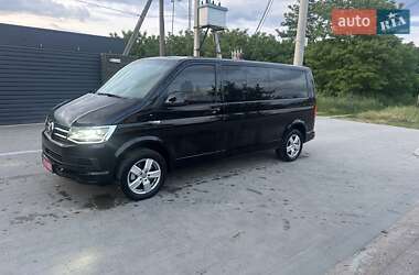 Минивэн Volkswagen Multivan 2019 в 