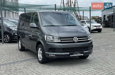 Минивэн Volkswagen Multivan 2018 в 