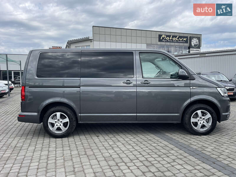 Минивэн Volkswagen Multivan 2018 в Мукачево