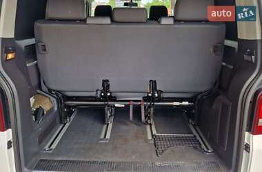 Минивэн Volkswagen Multivan 2013 в 