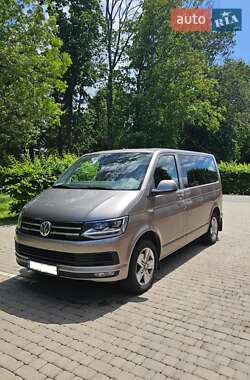 Мінівен Volkswagen Multivan 2018 в Києві