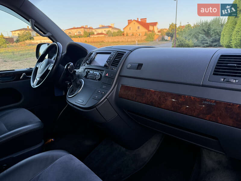 Минивэн Volkswagen Multivan 2014 в Одессе