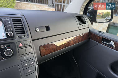 Минивэн Volkswagen Multivan 2014 в Одессе